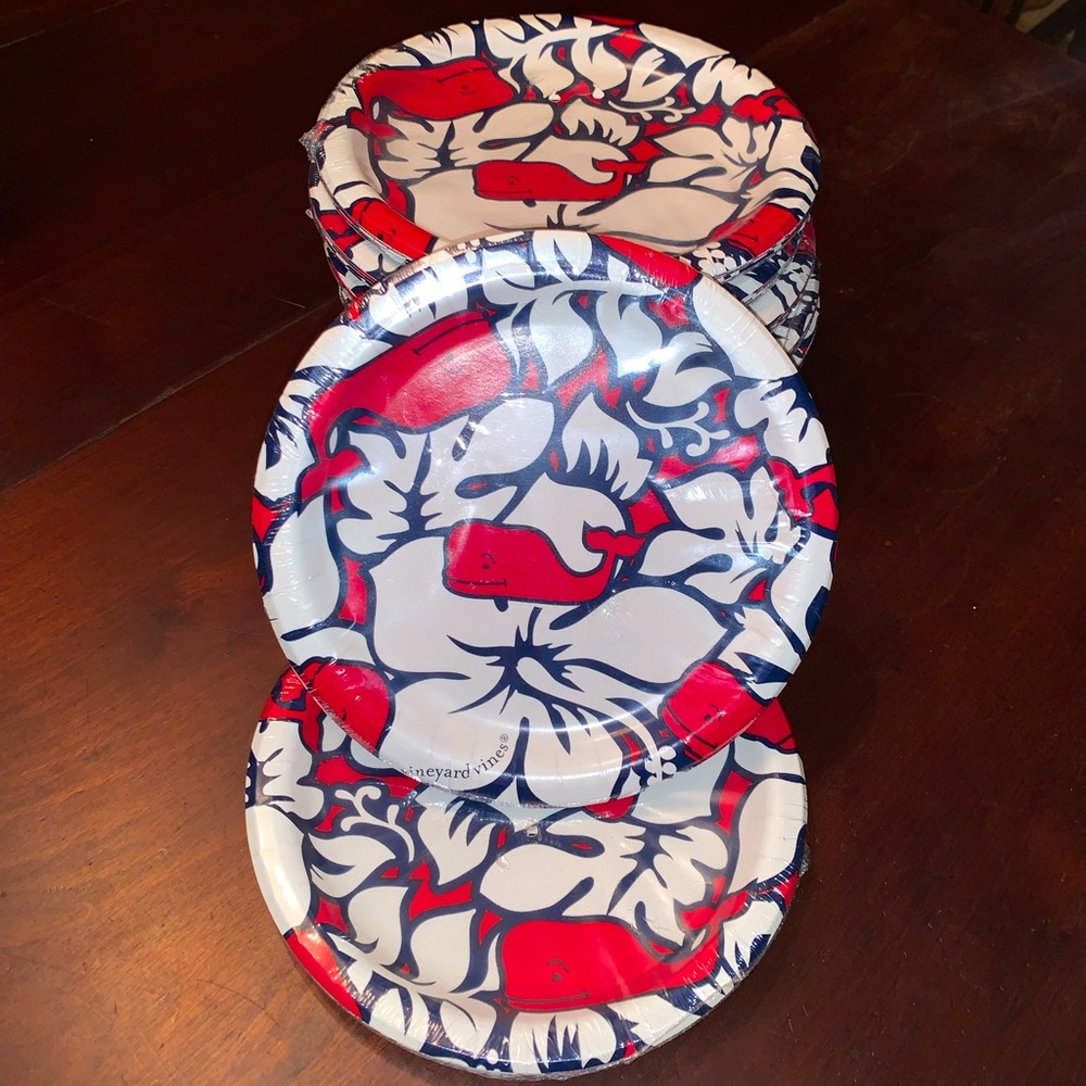 Vineyard Vines Snack Paper Plates Blue and White Floral Red Whale logo